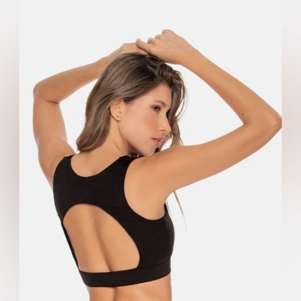 Babalú Women’s Black Exercise Top NIP - Picture 3 of 3